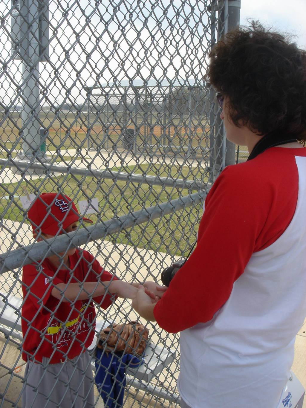 2006/03(Mar)/03(Tee-Ball-Chance-Dax)/1024x768_2006-03-04 05-Tee-Ball.JPG